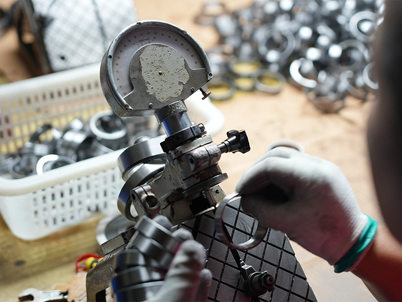 Precision verification using specialized gauges